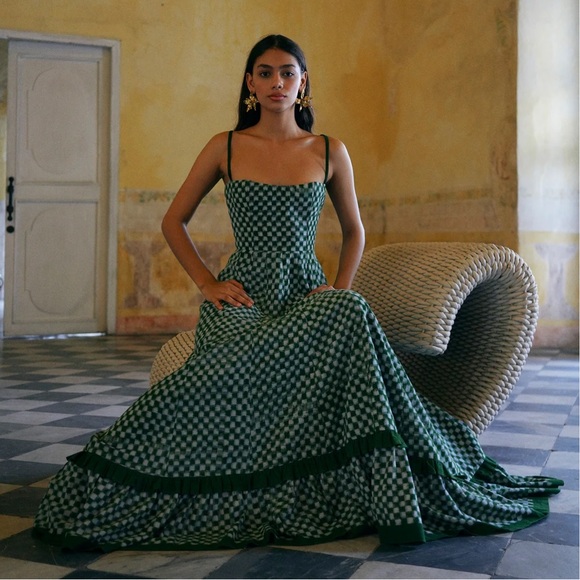 De Castro Checkmate Dress in Green - Picture 1 of 5